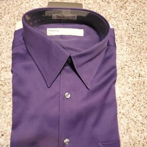 NWT Perry Ellis Button down shirt